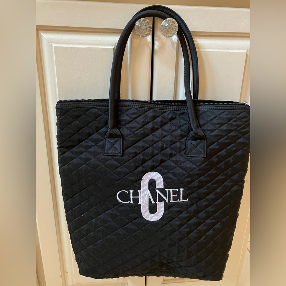 Black Quilted Tote White stitching personalized